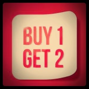 Cleaning out my Poshmark closet!